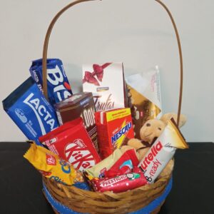 Cesta Chocolate & Carinho